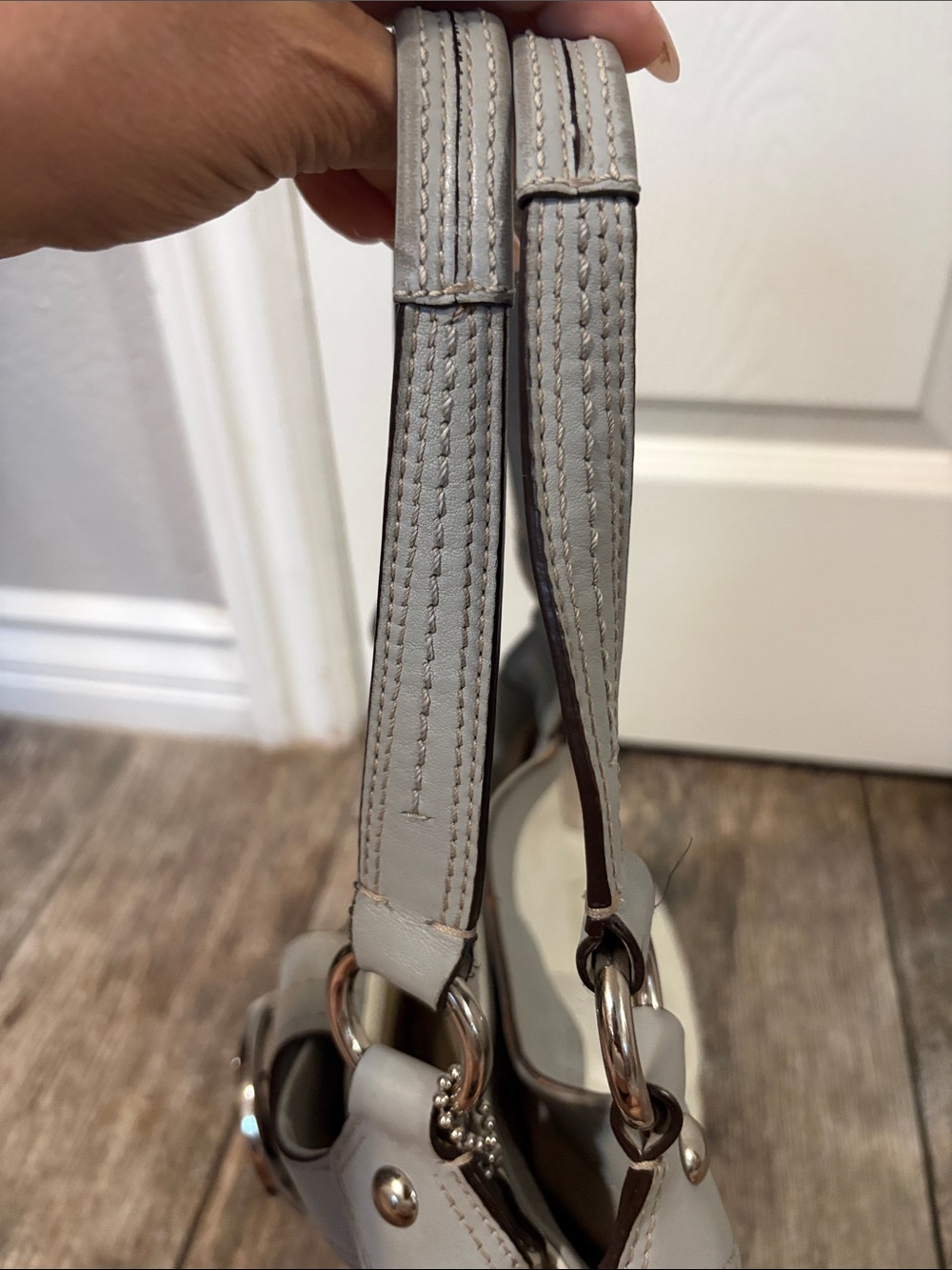 Coach SoHo Lynn Hobo Bag - Picture 14 of 15